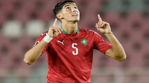 الاعب أكرد يودع رين الفرنسي