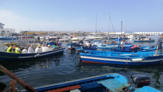 المضيق – إنطلاق موكب العنصرة من مسجد محمد السادس إلى ساحة مسجد سبعة رجال..