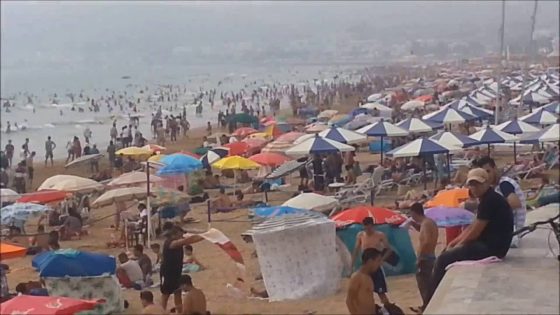 من المسؤول…الاستمتاع برؤية البحر أصبحت ملكية خاصة بمدينة أكادير.