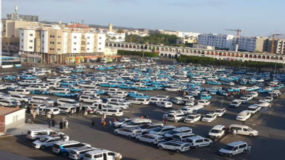 من المسؤول…سماصرة و فوضى عارمة تعيشها مدينة أكادير في قطاع النفل العمومي