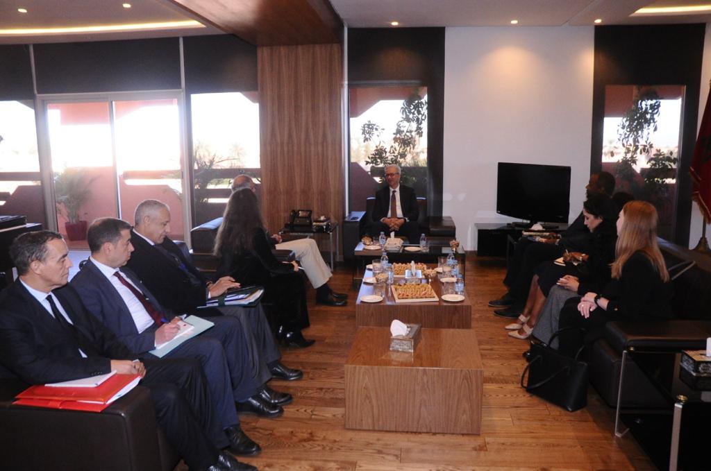 E23DA3B0 353D 448F AFC2 E0BAEF668C89 1 - شأنكم Tv