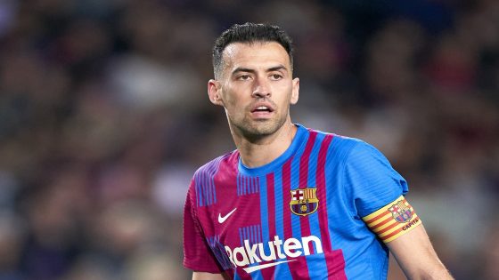 BARCELONA, SPAIN - APRIL 24: Sergio Busquets of FC Barcelona looks on during the La Liga Santander match between FC Barcelona and Cadiz CF at Camp Nou on April 24, 2022 in Barcelona, Spain. (Photo by Pedro Salado/Quality Sport Images/Getty Images)