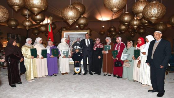 استقبل المدير العام للأمن الوطني ولمراقبة التراب الوطني عبد اللطيف حموشي صباح اليوم الأحد 18 ماي الجاري ارامل وشهداء مواظفي للإدارة العامة للأمن الوطني