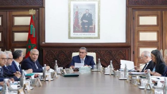 أخنوش يدعو إلى التعبئة لإنجاح تطبيق قانون العقوبات البديلة بالمغرب