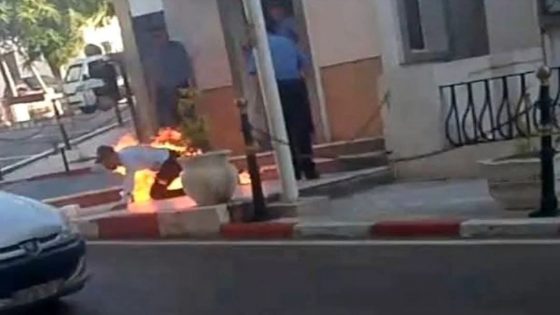 جزائري يحترق أمام مقر وزارة العدل