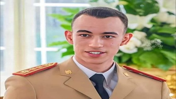 ولي العهد الأمير مولاي الحسن يترأس حفل تخرج ضباط السلك العالي للدفاع وسلك الأركان بالقنيطرة
