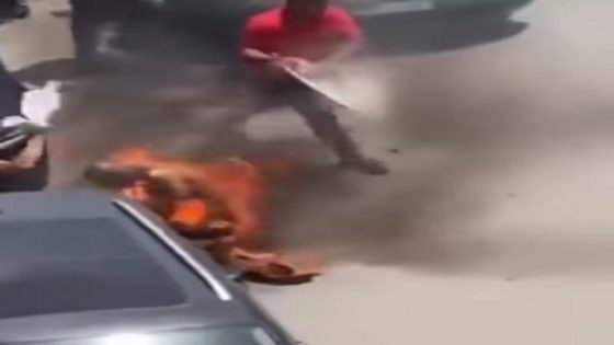حادث مروع في طنجة: شخص يحرق نفسه وسط المدينة