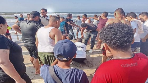 في حادث مأساوي هزّ شاطئ المحمدية اليوم الجمعة 27 يونيو، تعرّض أربعة أطفال للغرق أثناء السباحة.