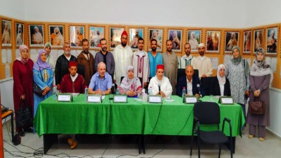 النيابة الإقليمية للمندوبية السامية لقدماء المقاومين وأعضاء جيش التحرير بالخميسات تنظم ندوة فكرية بعنوان: “بناء طريق الوحدة: قراءة في الحدث”