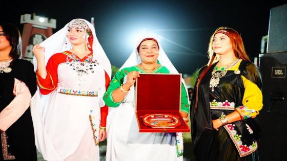 “أملحاف ن تافراوت”: إرث ثقافي يتألق في سماء الأزياء التقليدية