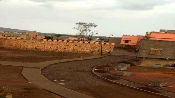 ساكنة زنقة بحي السويگية تستغيث بسبب الضجيج والفوضى.